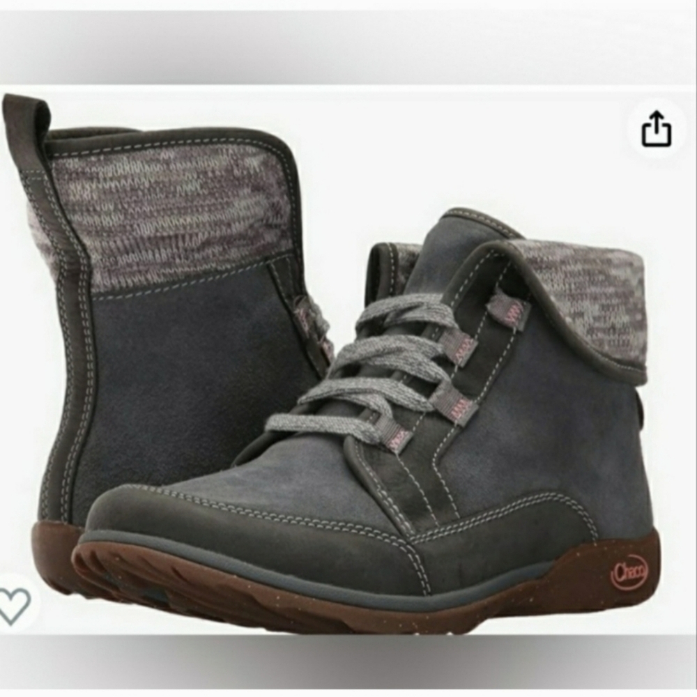 Chaco Barbary chukka Boots size 8